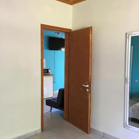 Kypriotis Aps Περιβόλι